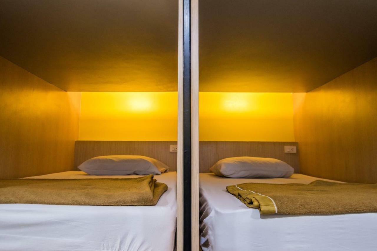 18 Coins Cafe&hostel Hotel Pattaya
